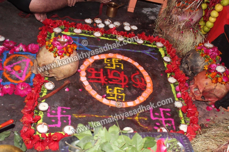 tantrik in kamakhya temple performs sadhna in ambubachi mela